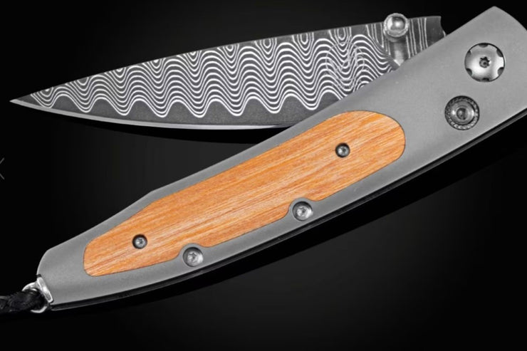 B10 DUCKS Folding Knife