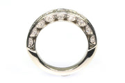 .95ctw Three Sided Diamond Band