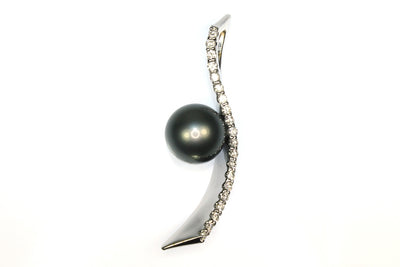 Tahitian Pearl and Diamond Pendant