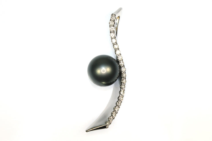 Tahitian Pearl and Diamond Pendant