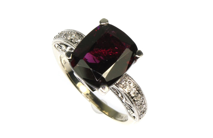 5ct Garnet Ring