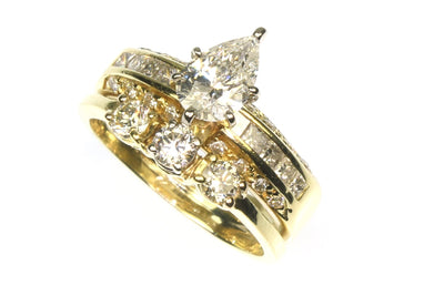 1ct Pear Diamond in Bridal Ring