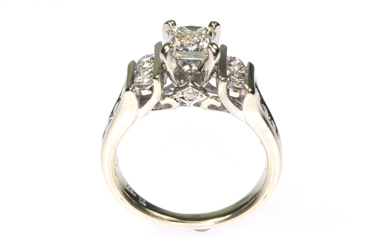 1.75ctw Princess Cut Diamond Ring
