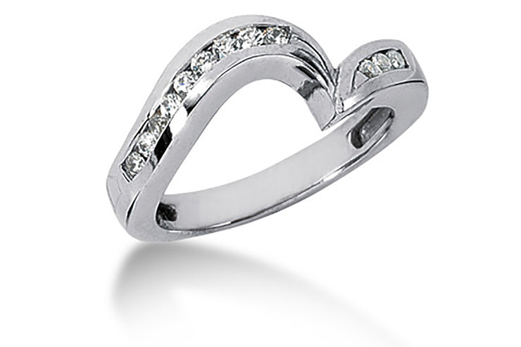 .28ctw Channel Diamond Curved Band