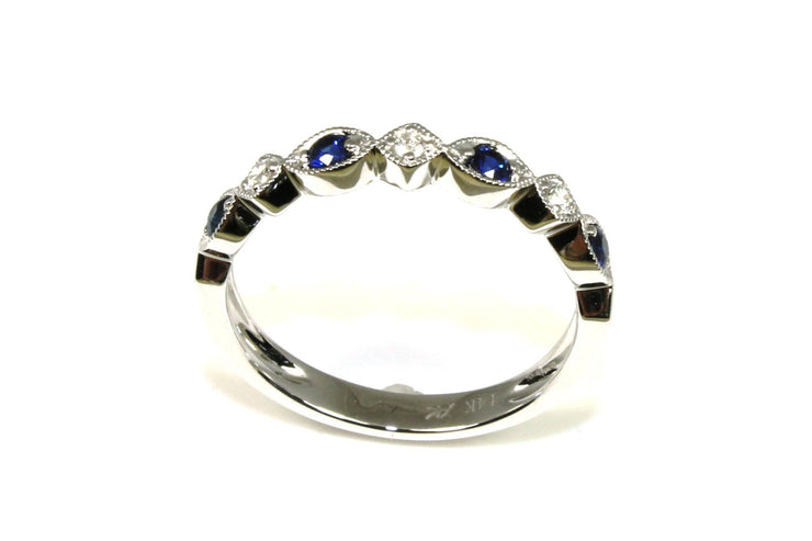 Blue Sapphire and Diamond Milgrain Ring