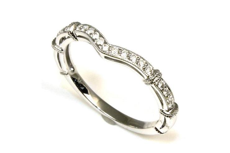 Simple Detail Diamond Band
